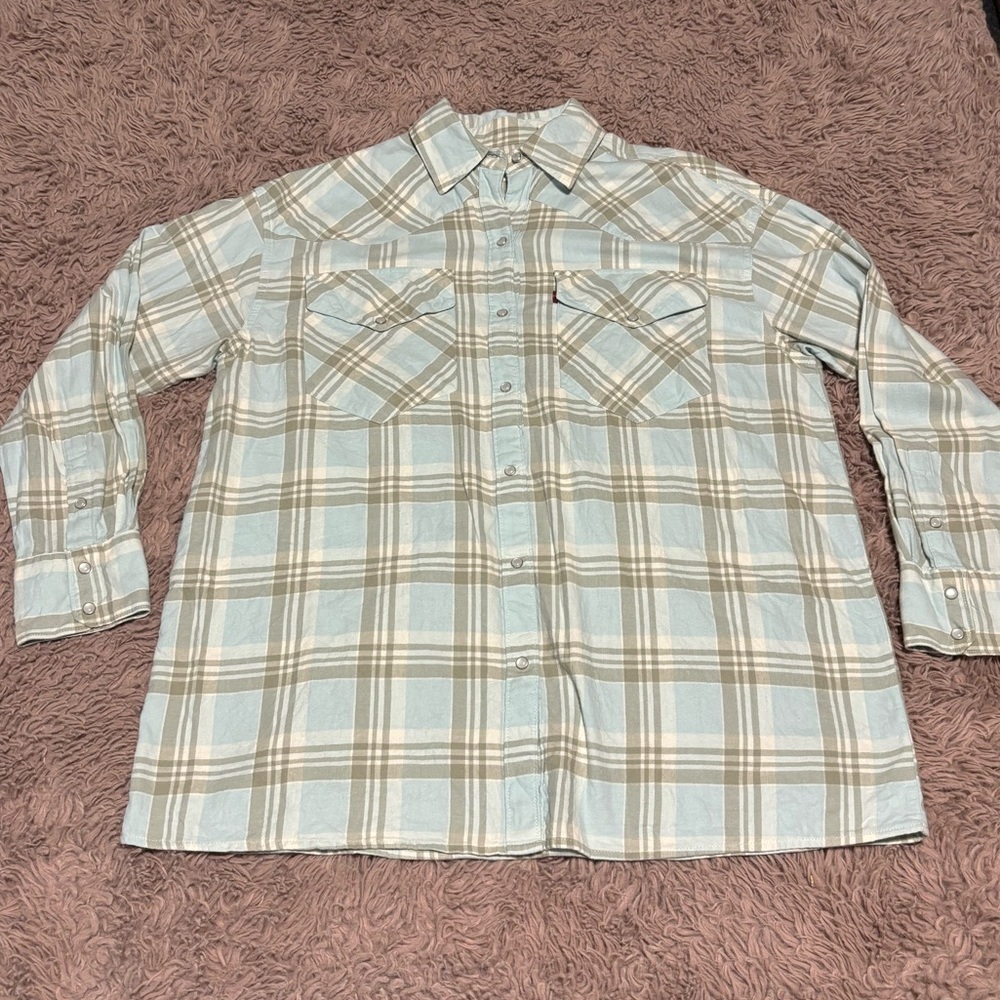 Levi’s Men Light Blue Plaid Long Sleeve Soft Flannel Shirt